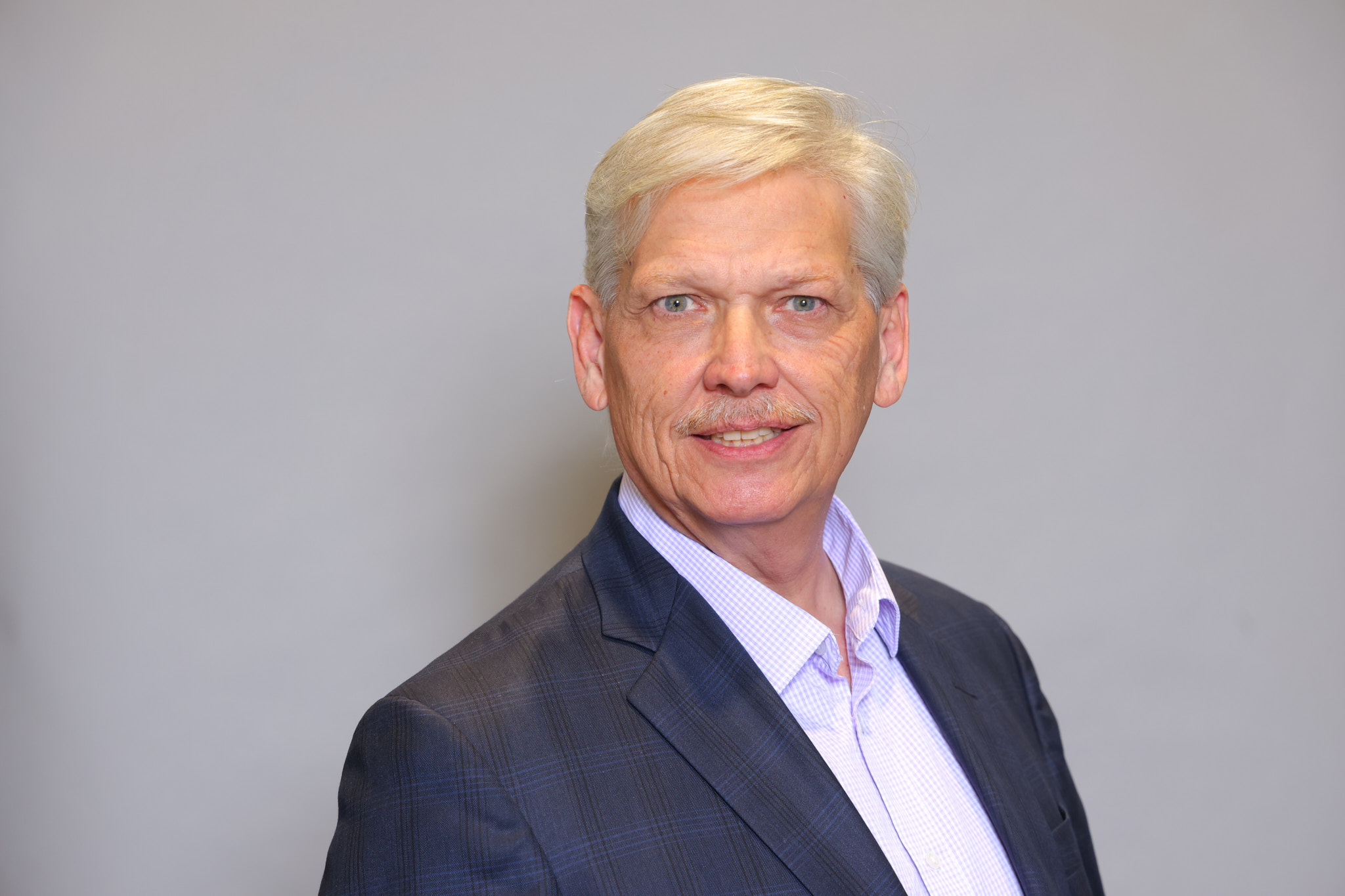 Dr. Mark G. Thoreson